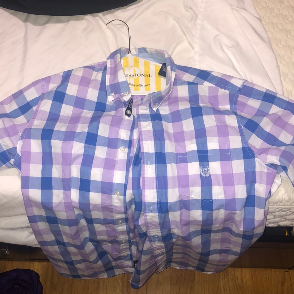 Button up short sleeve tee shirt.